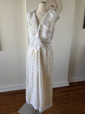 Vintage Lucie Ann white romper with a tulip collar